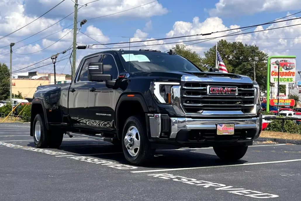 2024 Gmc Sierra SLE photo 1