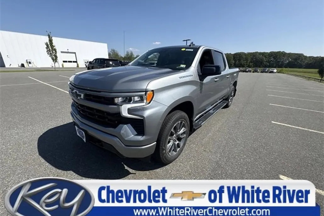 2026 Chevrolet Silverado 1500 RST photo 1