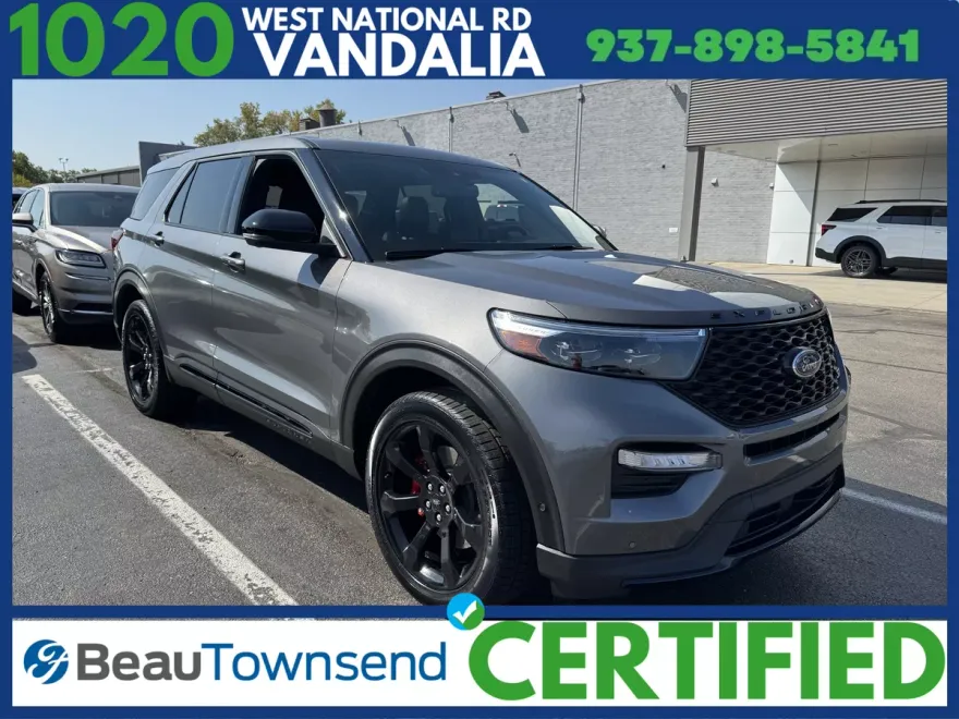 2021 Ford Explorer ST photo 1