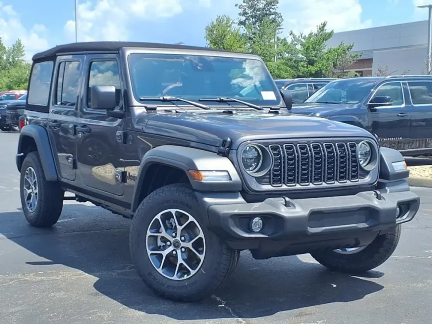 2025 Jeep Wrangler Sport S photo 1