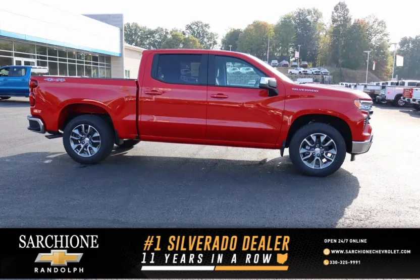 2026 Chevrolet Silverado 1500 LT1 photo 1