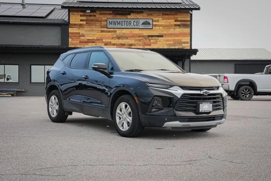 2022 Chevrolet Blazer photo 1