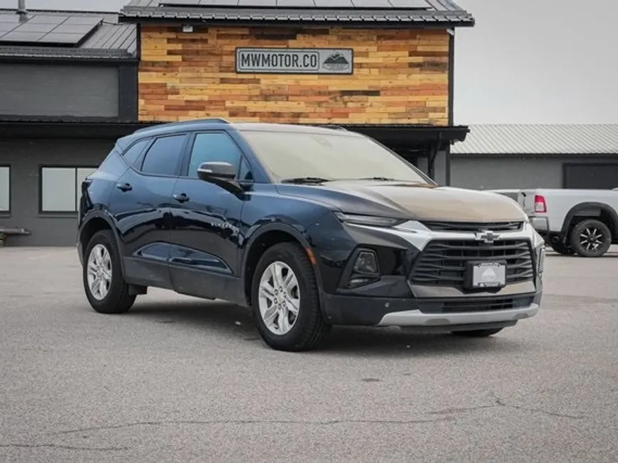 2022 Chevrolet Blazer photo 1