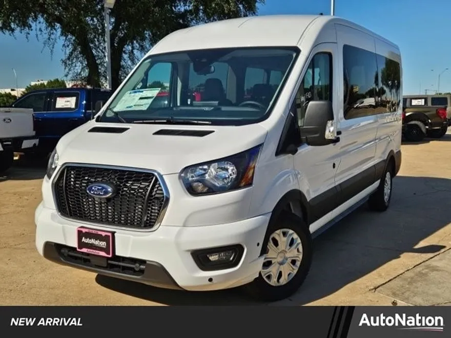 2025 Ford Transit photo 1