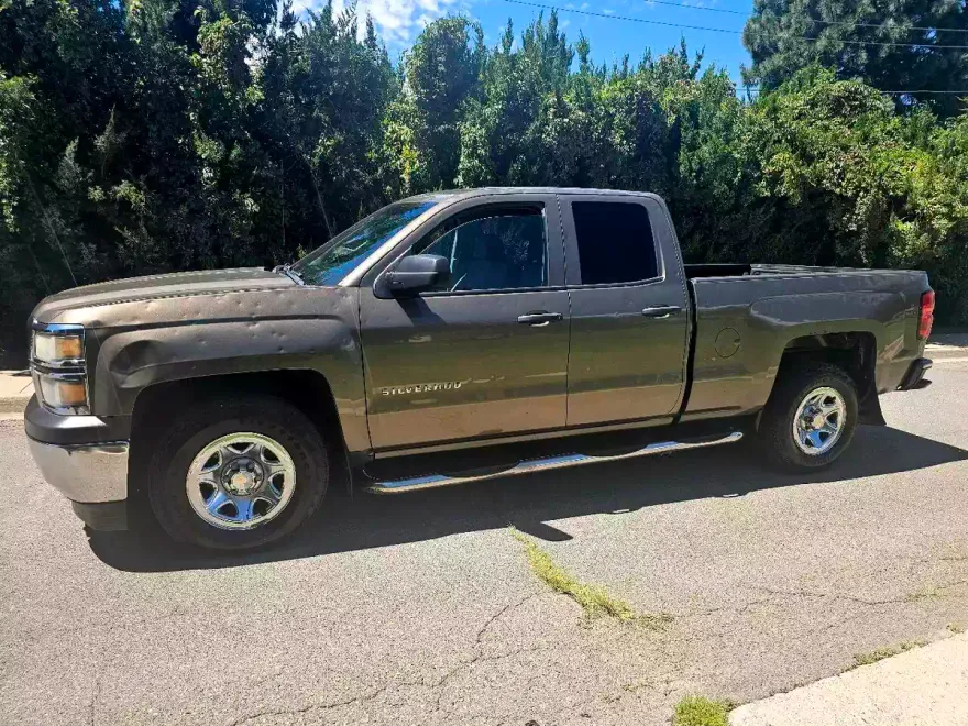 2015 Chevrolet Silverado 1500 LS photo 1