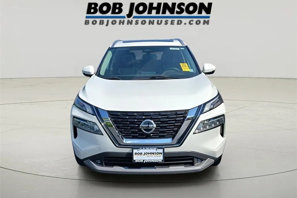 2021 Nissan Rogue SL photo 1
