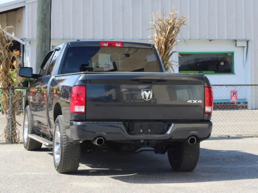 2017 Ram 1500 Express photo 1
