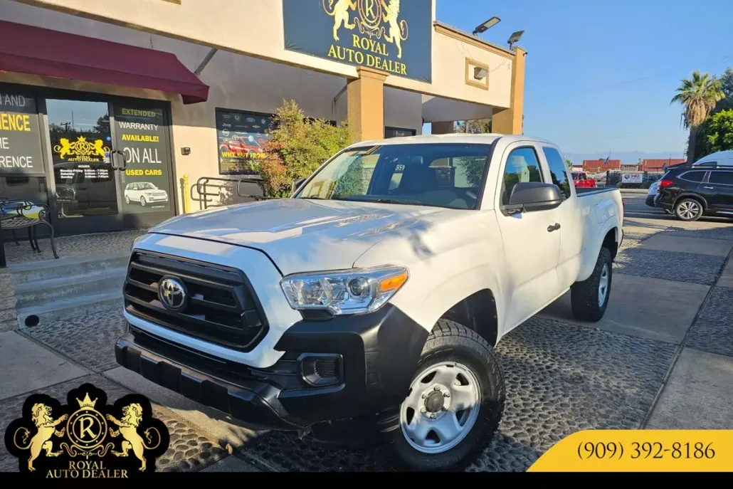 2022 Toyota Tacoma SR photo 1