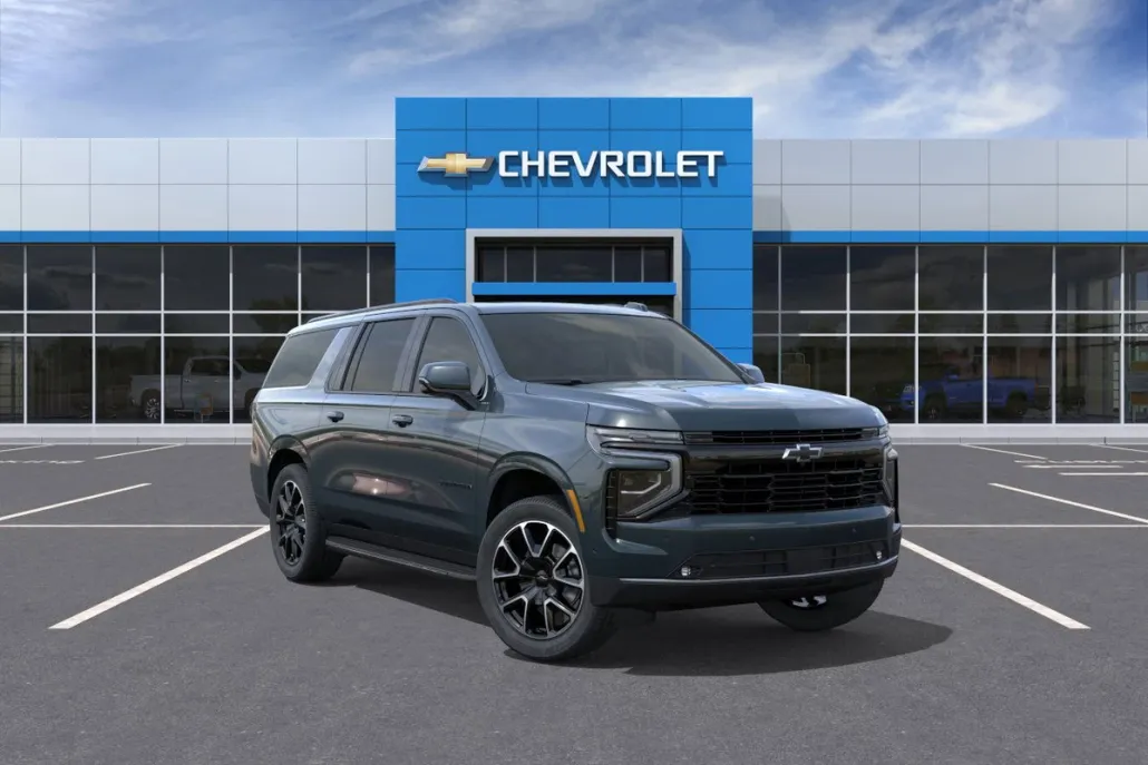 2026 Chevrolet Suburban RST photo 1