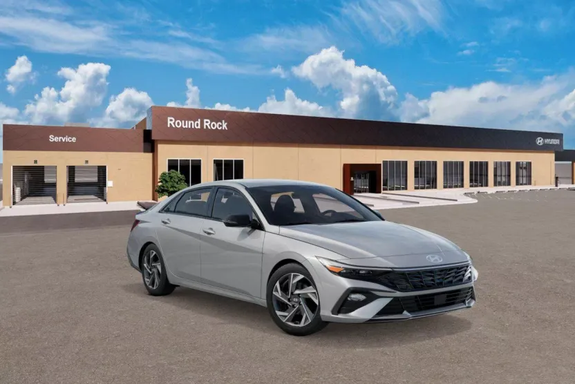 2025 Hyundai Elantra SEL Sport photo 1