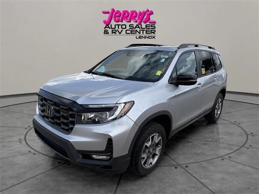 2022 Honda Passport TrailSport photo 1