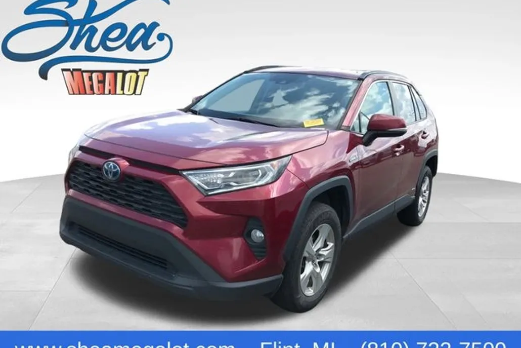 2020 Toyota RAV4 Hybrid XLE photo 1