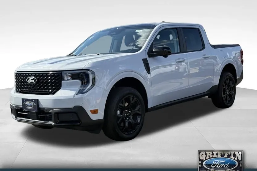 2025 Ford Maverick Lariat photo 1