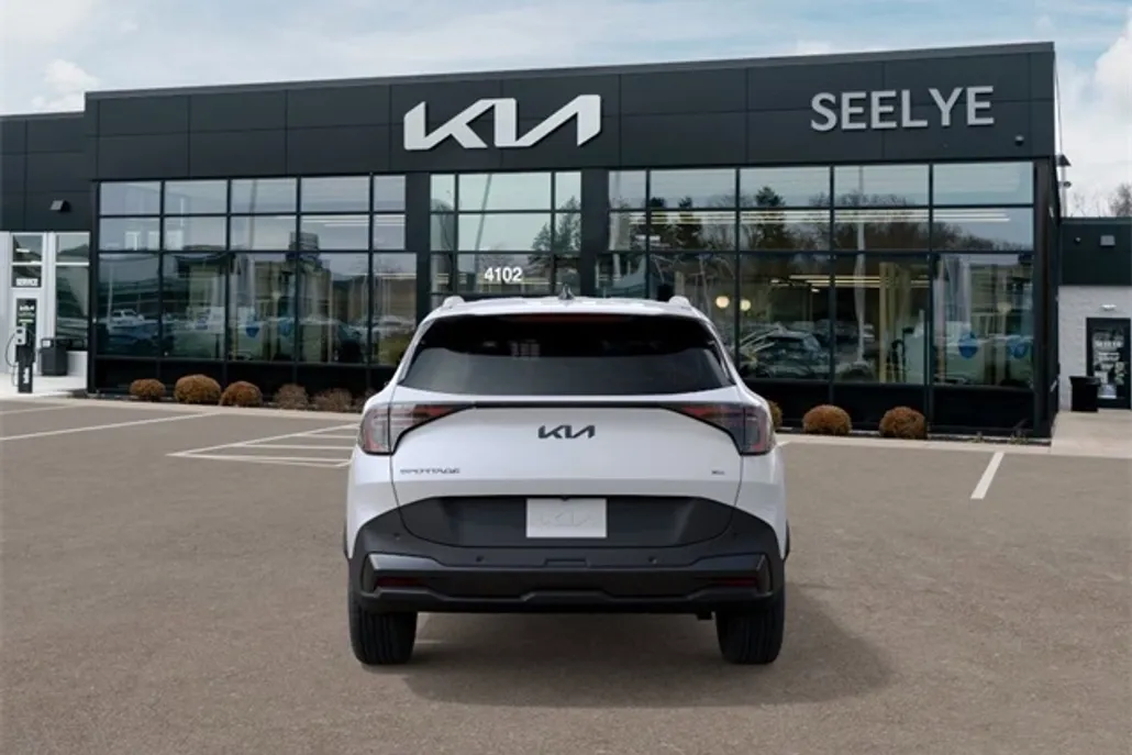 2026 Kia Sportage Hybrid X-Line photo 1