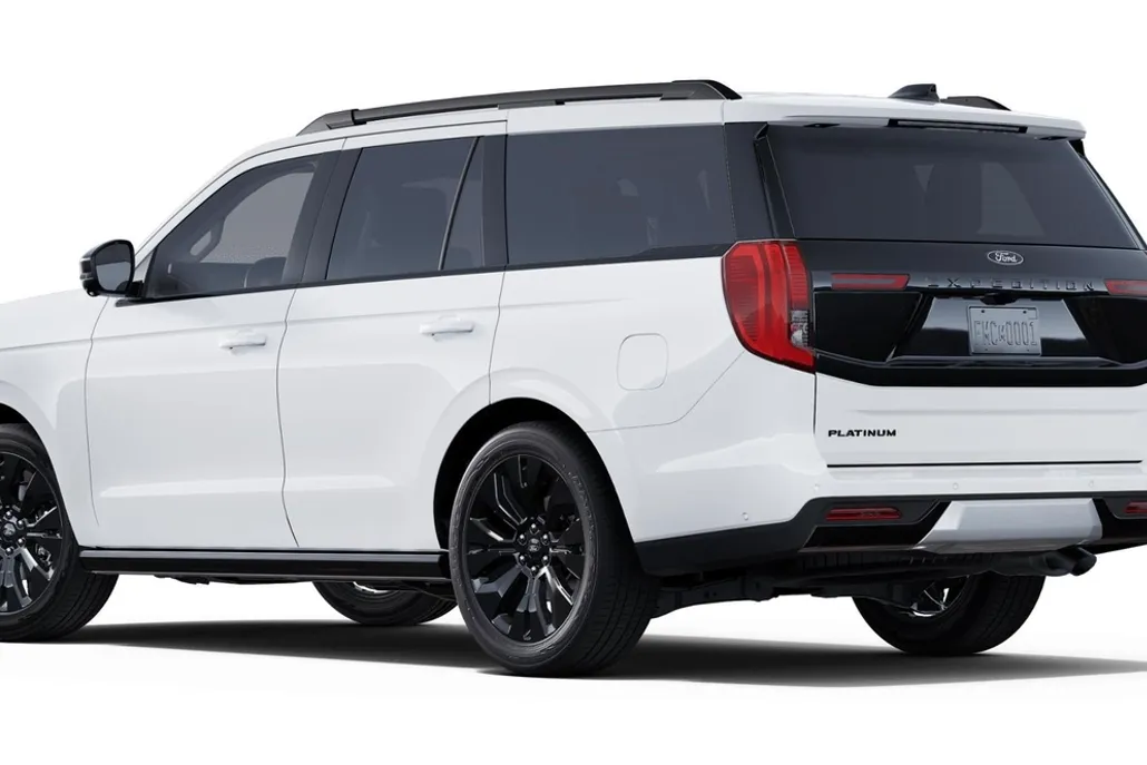 2025 Ford Expedition Platinum photo 1