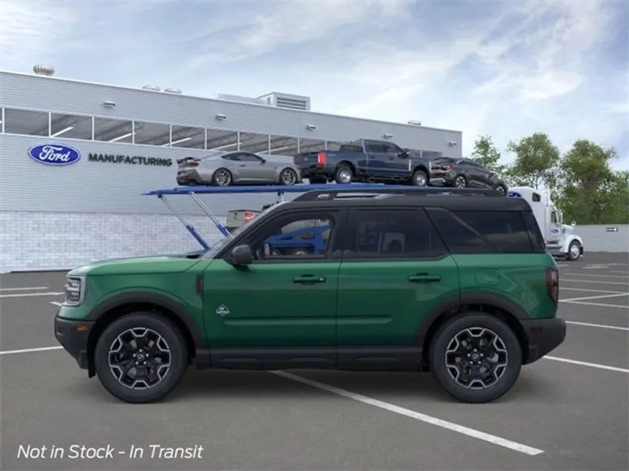 2025 Ford Bronco Sport Outer Banks photo 1