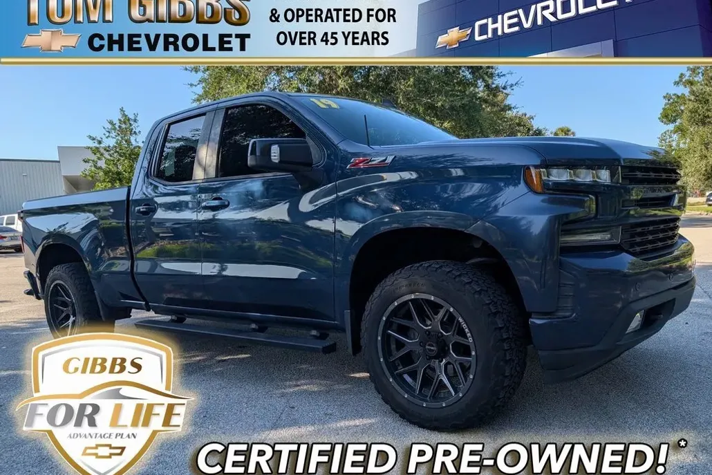 2019 Chevrolet Silverado 1500 RST photo 1