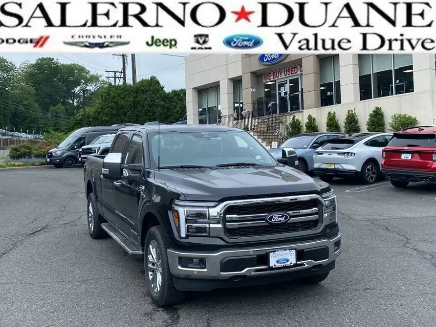 2025 Ford F-150 Lariat photo 1