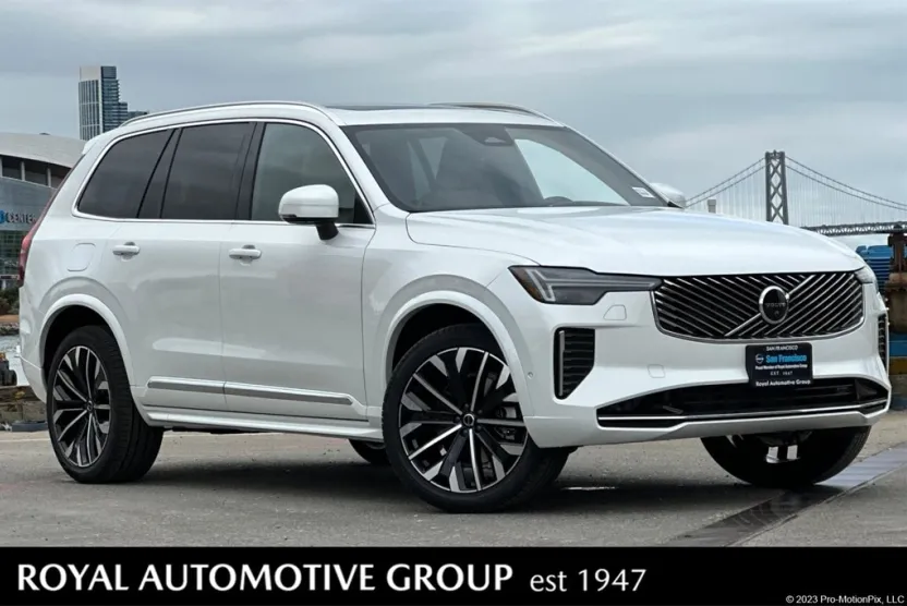 2026 Volvo XC90 Plus photo 1