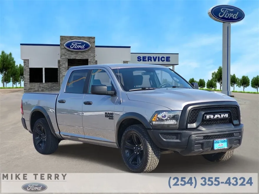 2024 Ram 1500 Classic Warlock photo 1