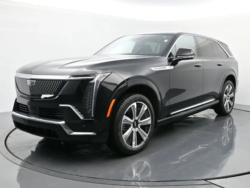 2025 Cadillac Escalade IQ Luxury photo 1
