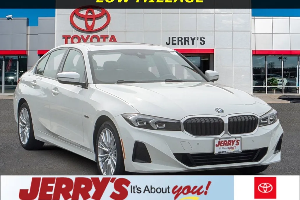 2023 Bmw 330e 330xe photo 1