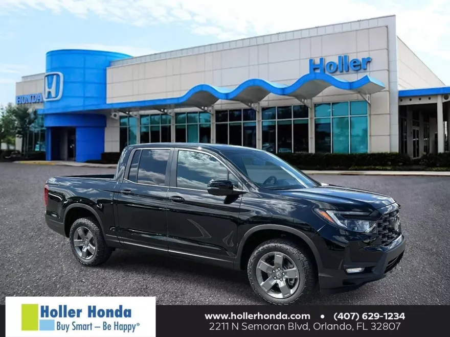 2025 Honda Ridgeline TrailSport photo 1
