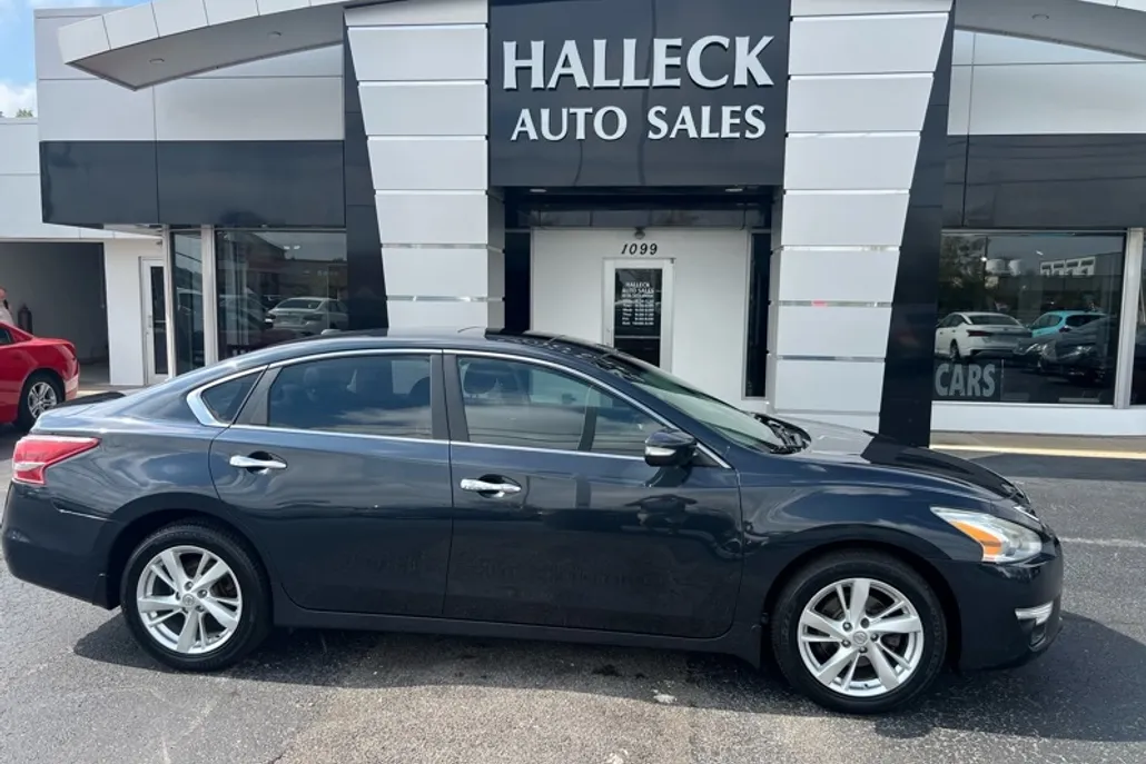 2013 Nissan Altima 2.5 SL photo 1