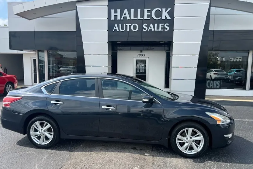 2013 Nissan Altima 2.5 SL photo 1
