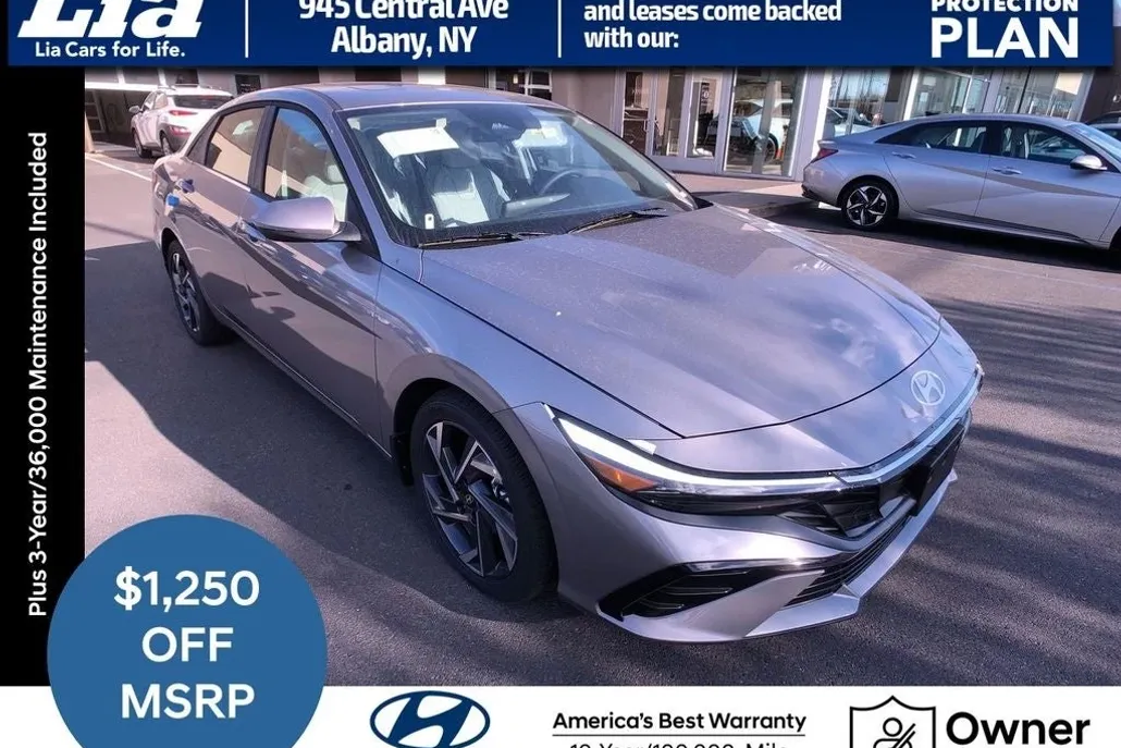 2025 Hyundai Elantra Limited photo 1