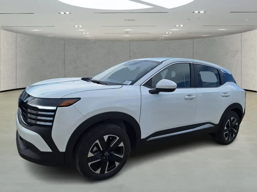 2025 Nissan Kicks SV photo 1