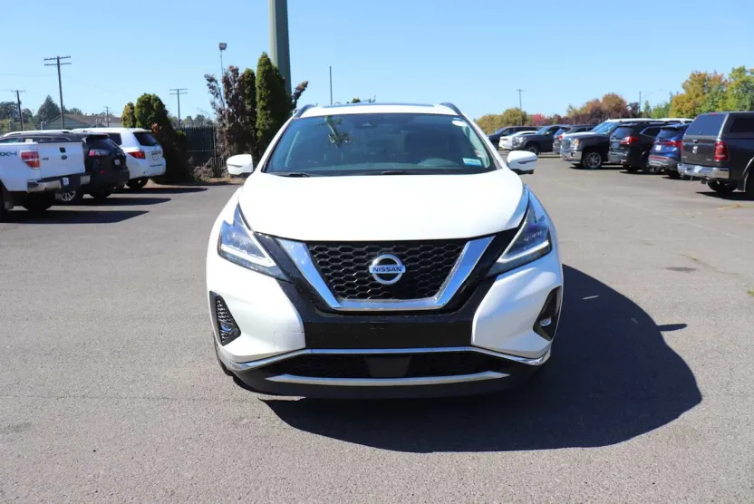 2020 Nissan Murano SV photo 1