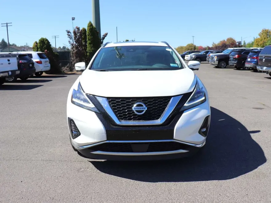 2020 Nissan Murano SV photo 1