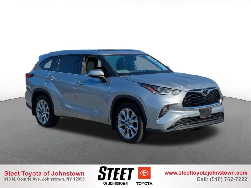 2021 Toyota Highlander Base photo 1