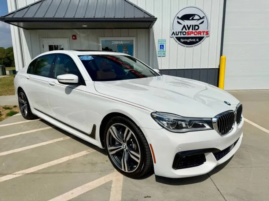 2017 Bmw 750i / B7 photo 1