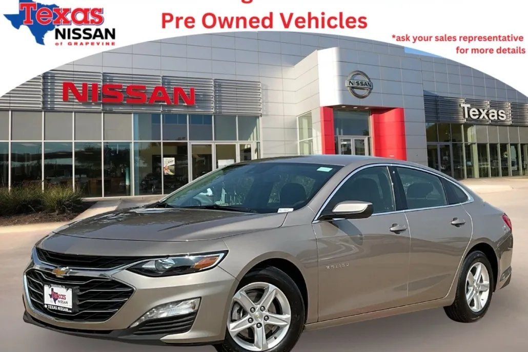 2024 Chevrolet Malibu 1LT photo 1