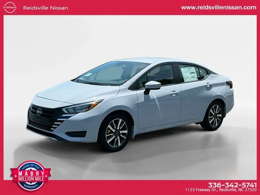 2025 Nissan Versa 1.6 SV photo 1