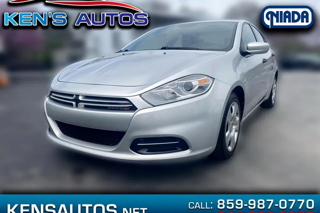 2013 Dodge Dart SE photo 1