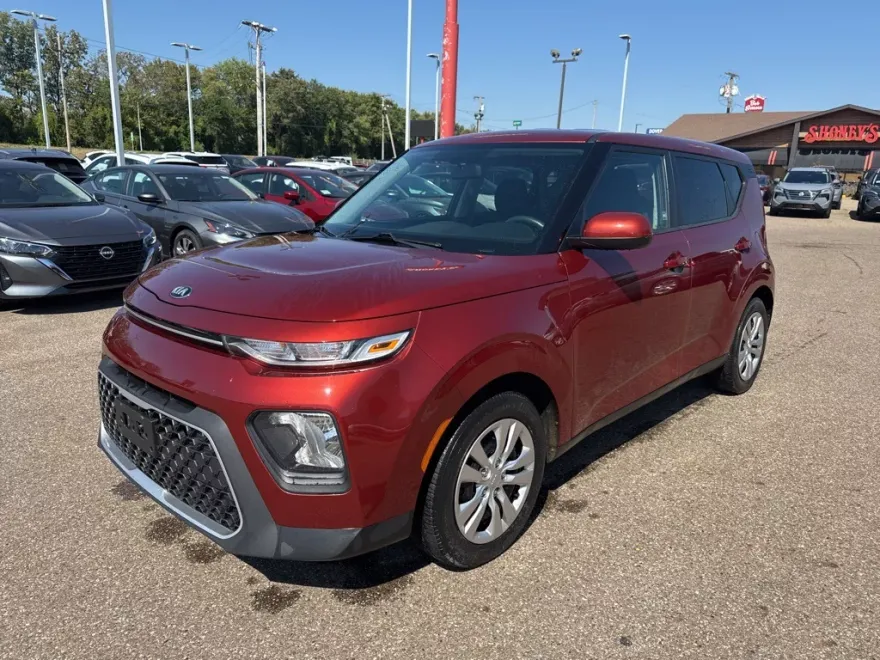 2020 Kia Soul LX photo 1
