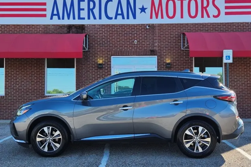 2019 Nissan Murano SV photo 1