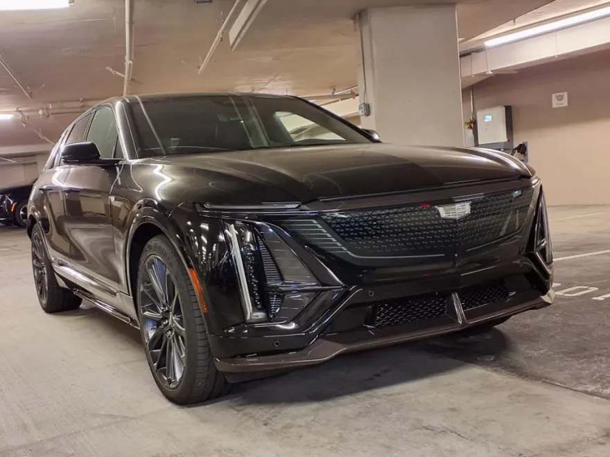 2026 Cadillac Lyriq photo 1