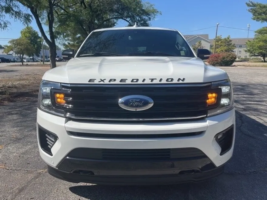 2021 Ford Expedition MAX Limited photo 1