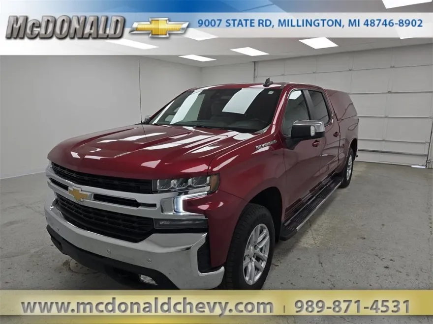 2021 Chevrolet Silverado 1500 LT photo 1
