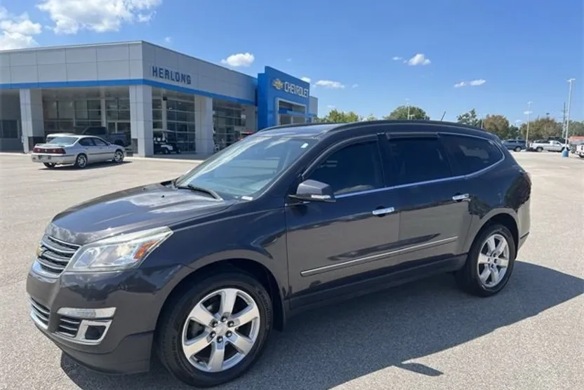2016 Chevrolet Traverse LTZ photo 1