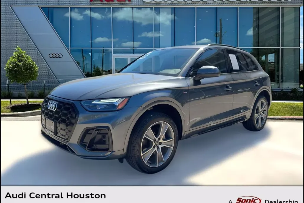 2025 Audi Q5 S line Premium photo 1
