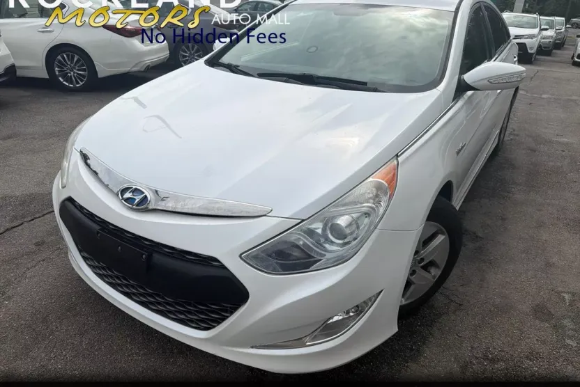 2011 Hyundai Sonata photo 1