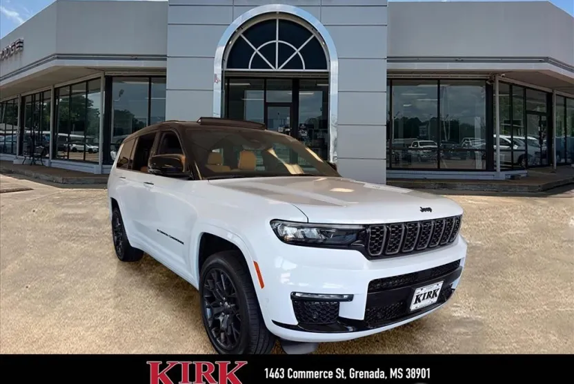 2025 Jeep Grand Cherokee L Summit photo 1