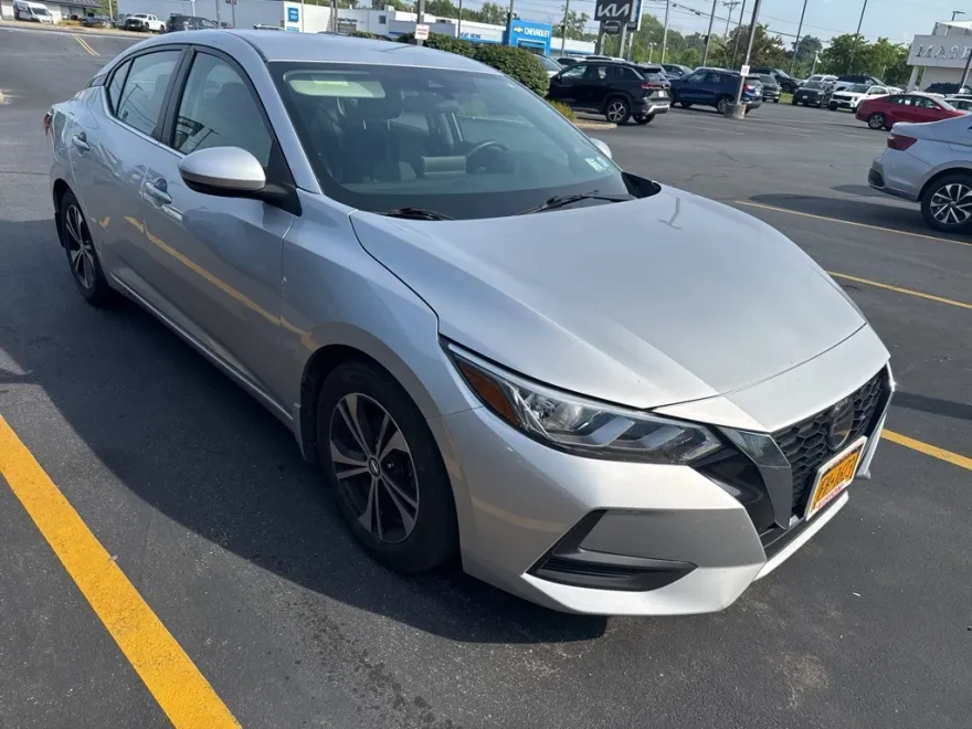 2021 Nissan Sentra SV photo 1