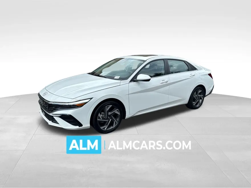 2024 Hyundai Elantra SEL Convenience photo 1