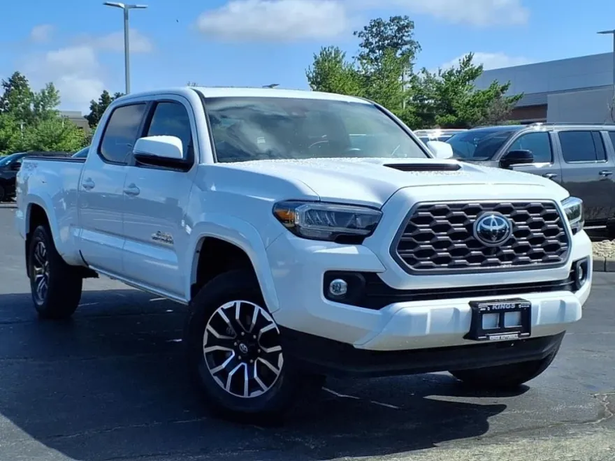 2022 Toyota Tacoma TRD Sport V6 Double Cab photo 1